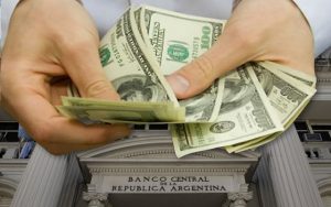 Banco Central permite compra de dólares