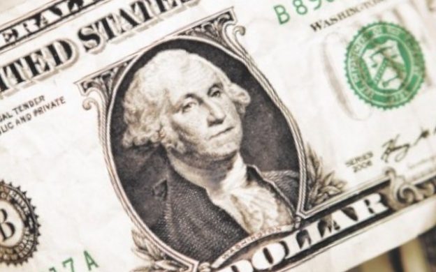 un dólar