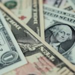 billetes de dólar